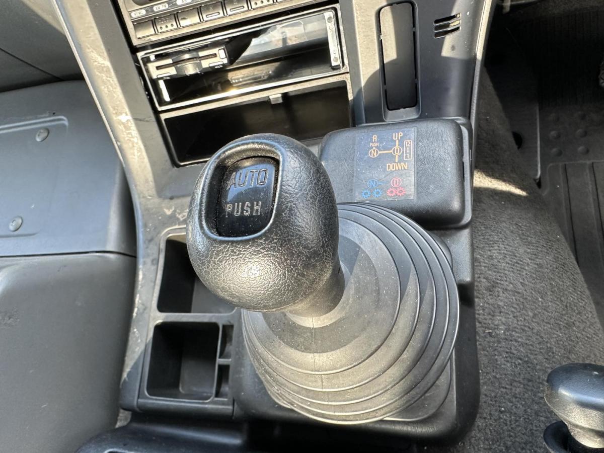 中古トラクタ いすゞ ギガ