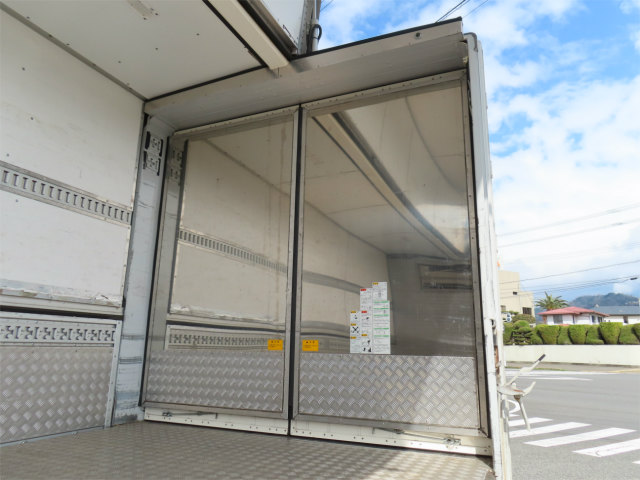 中古冷凍ウィング 三菱ふそう ファイター