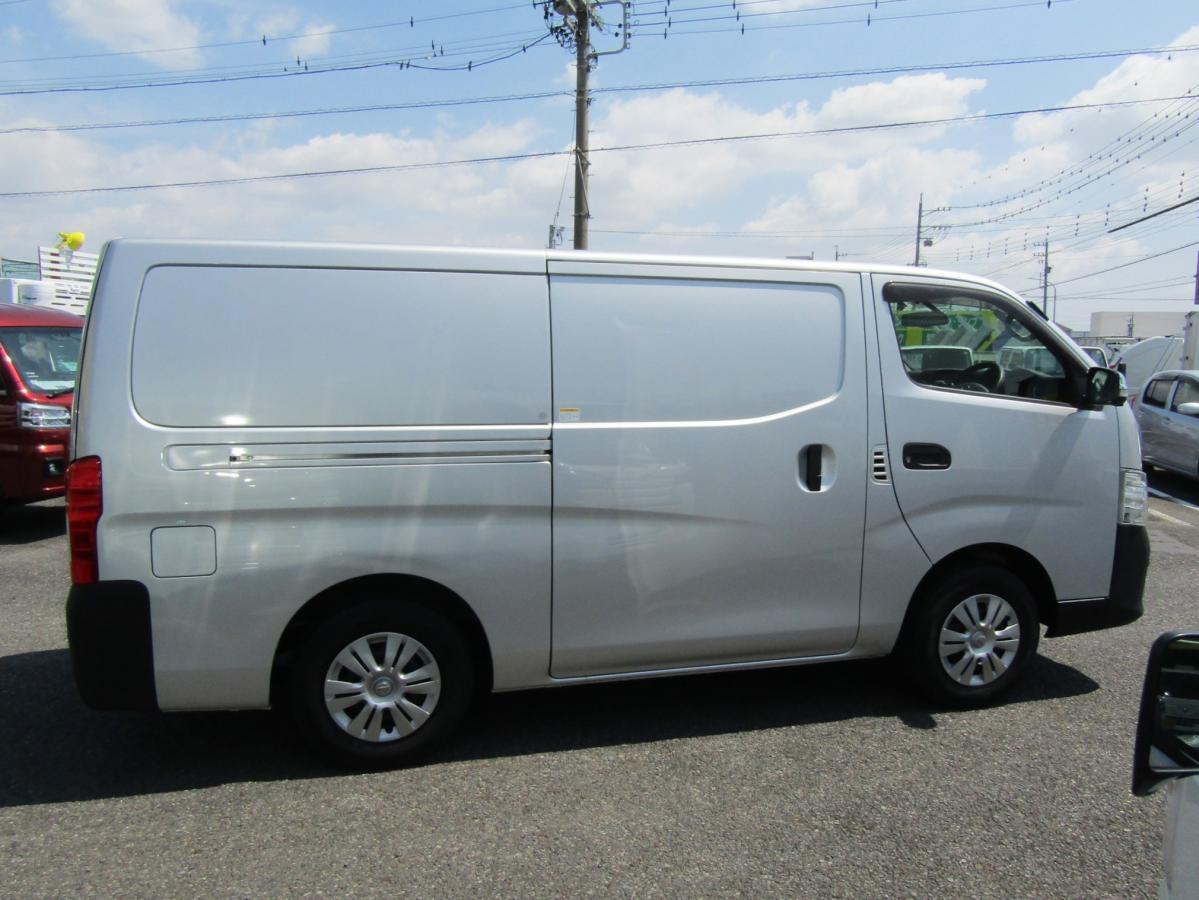 中古保冷バン ニッサン
