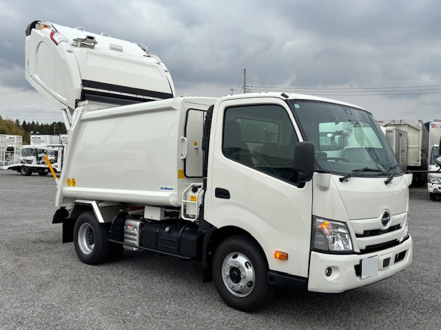 中古塵芥車(パッカー車) 日野 デュトロ