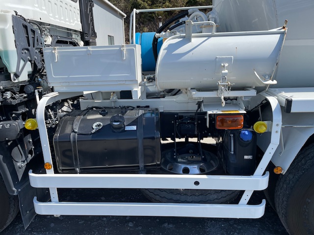 中古ミキサー車(生コン車) いすゞ