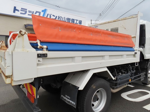 中古ダンプ いすゞ フォワード