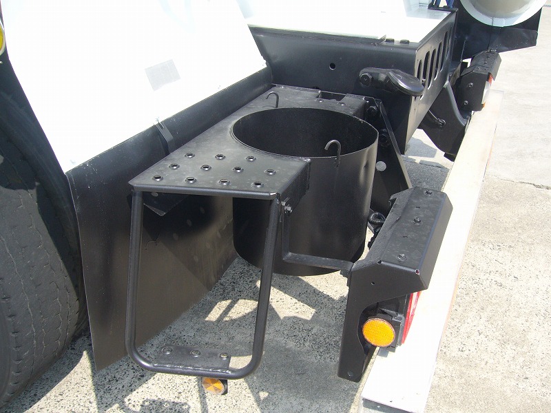 中古ミキサー車(生コン車) 日野 プロフィア
