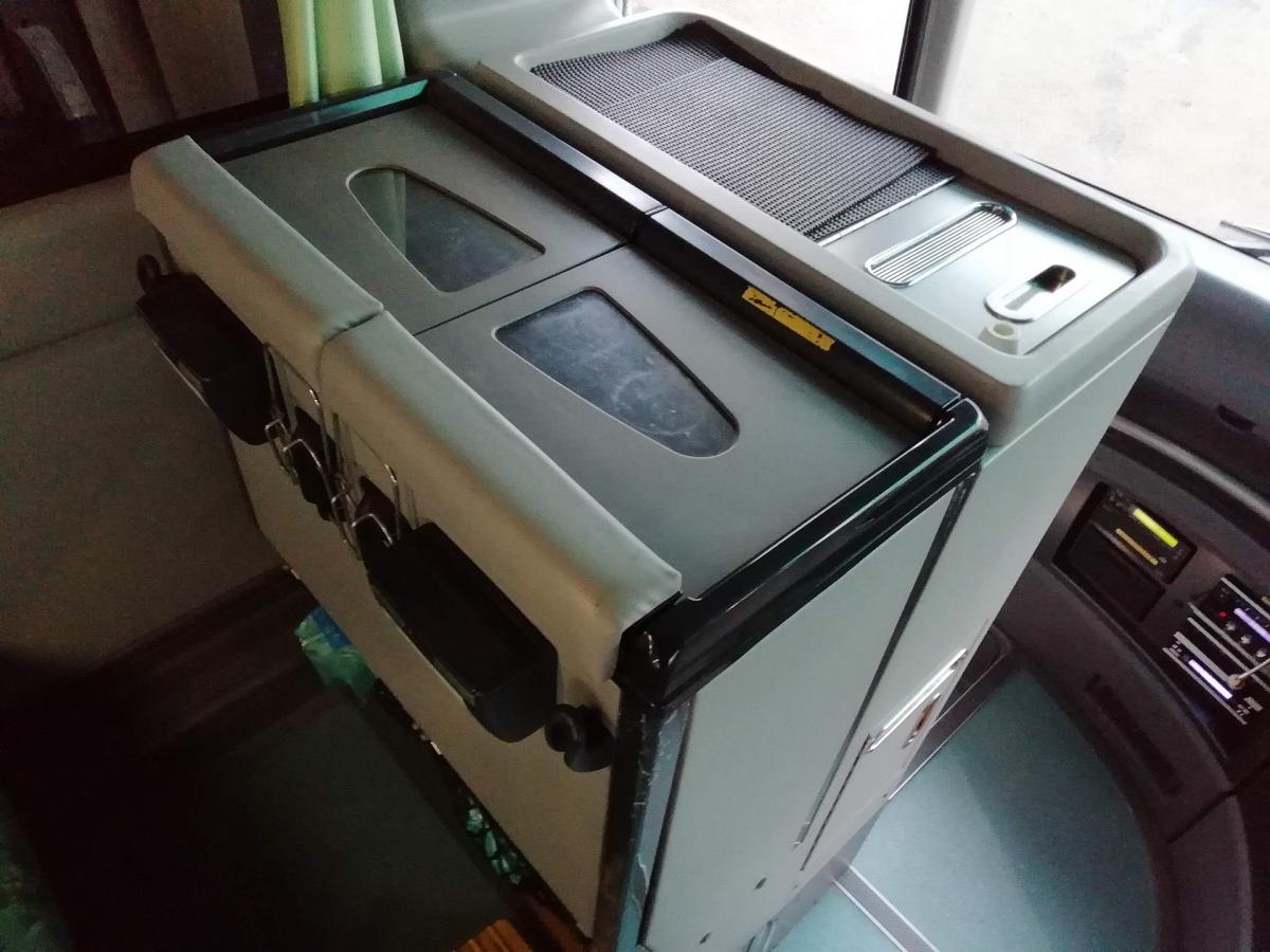 中古バス 日野 セレガ