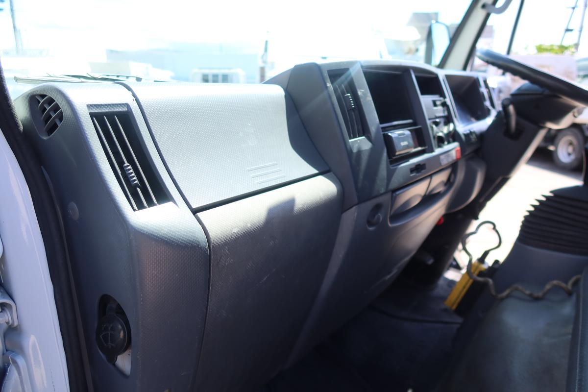 中古コンテナ車 いすゞ エルフ