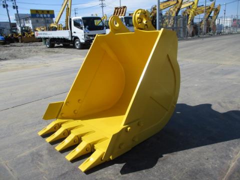 値下げ「希少」beams+ バティックジャケット　KOMATSU 総柄　古着 値下げ「希少」beams+ バティックジャケット KOMATSU 総柄 古着