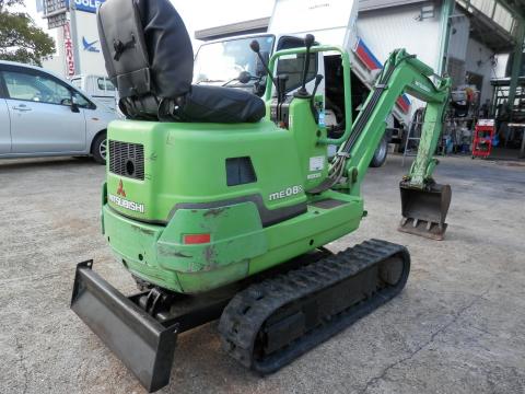 中古ミニショベル標準 0.9t以下新キャタピラー三菱/三菱 ME08B | 中古