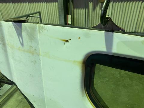 いすゞ エルフ FドアAy(左) 中古パーツ