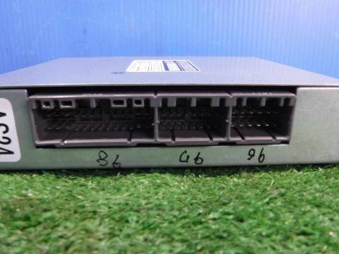 日野 トラクター エアサスコンピューター 中古パーツ