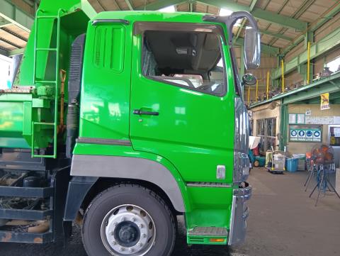 三菱ふそう 大型車 キャビンAy 中古パーツ