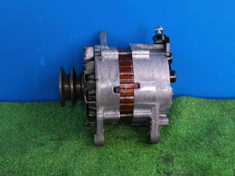 三菱ふそう ファイター オルタネーター 中古パーツ