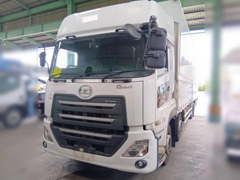 日産UD 大型車 キャビンAy 中古パーツ
