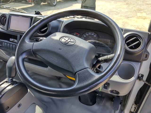 中古アルミバン トヨタ ダイナ