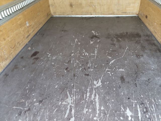 中古アルミバン トヨタ ダイナ