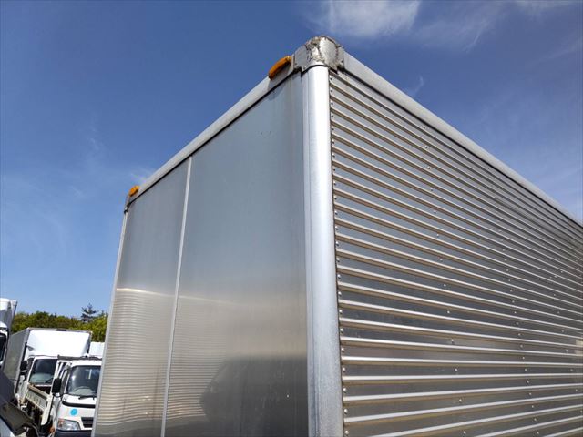 中古アルミバン トヨタ ダイナ