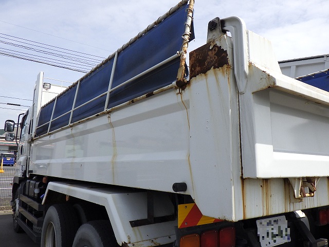中古ダンプ いすゞ ギガ