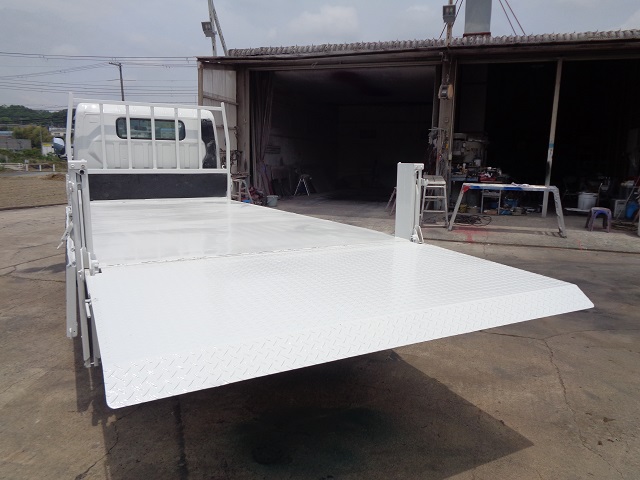 中古平ボディ 三菱ふそう キャンター
