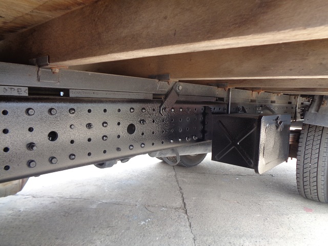 中古平ボディ 三菱ふそう キャンター