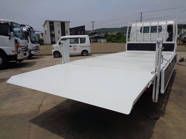 中古平ボディ 三菱ふそう キャンター