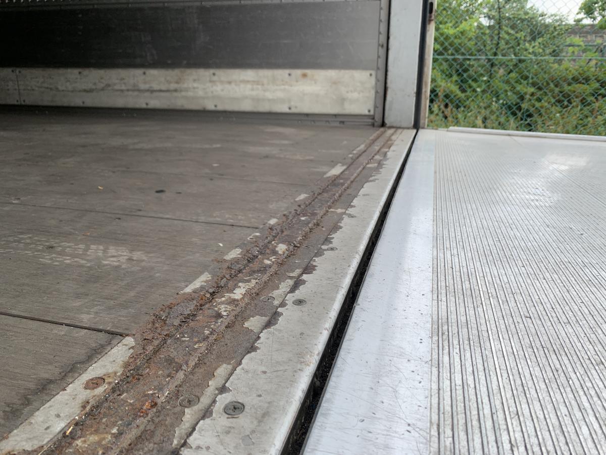 中古アルミウィング いすゞ フォワード H26年式 Tkg Frr90t2 エアサス 跳ね上げゲート付 ウイング 中古トラック詳細 中古トラック トレーラー バスの情報なら トラックバンク 中古アルミウィング いすゞ フォワード H26年式 Tkg Frr90t2 エアサス 跳ね上げゲート付 ウイング 中古トラック詳細 中古トラック トレーラー バスの情報なら トラックバンク