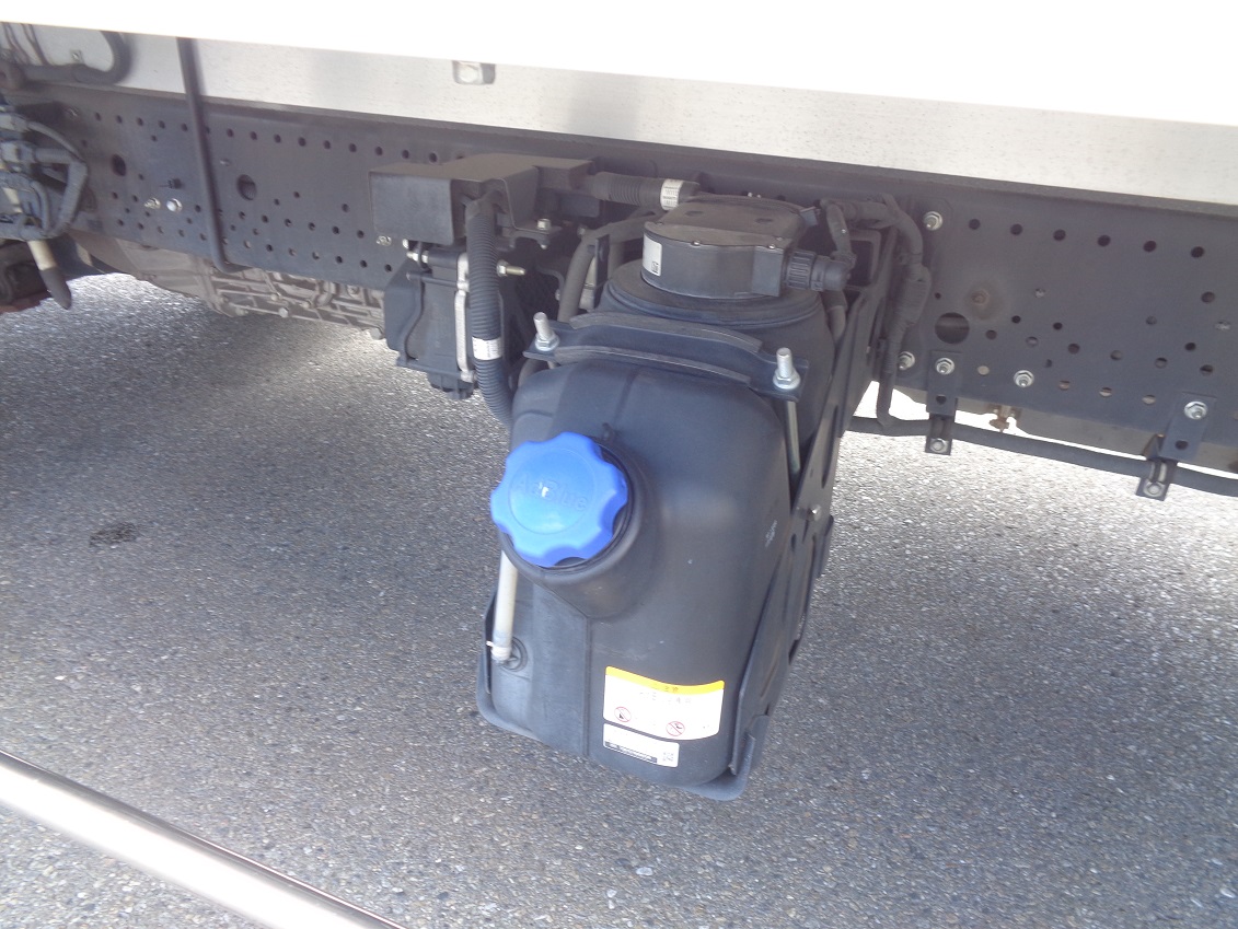 中古冷凍バン いすゞ フォワード