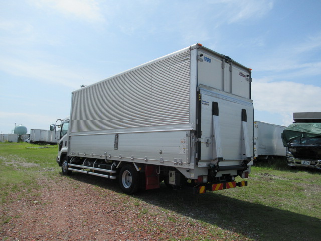 中古アルミウィング いすゞ フォワード