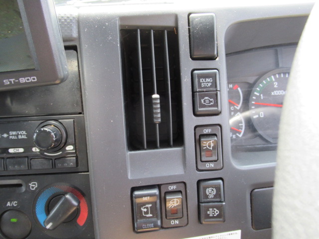 中古アルミウィング いすゞ フォワード