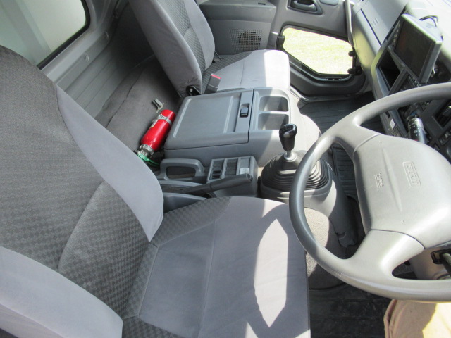 中古アルミウィング いすゞ フォワード