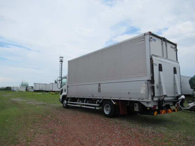 中古アルミウィング いすゞ フォワード