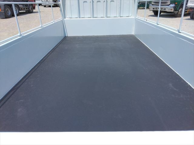 中古平ボディ 三菱ふそう キャンター