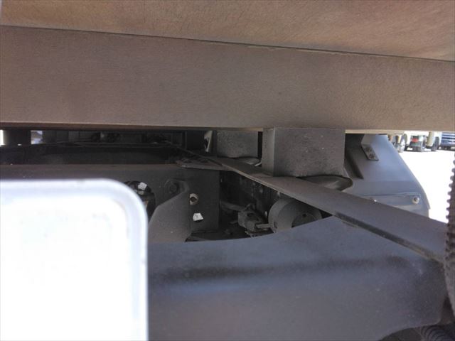 中古平ボディ 三菱ふそう キャンター