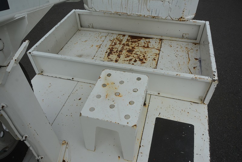 中古高所作業車 いすゞ エルフ