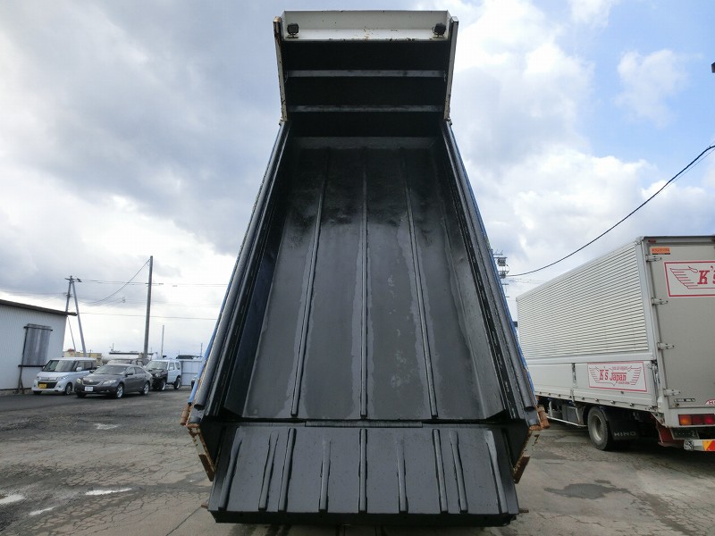中古ダンプ 日野 プロフィア