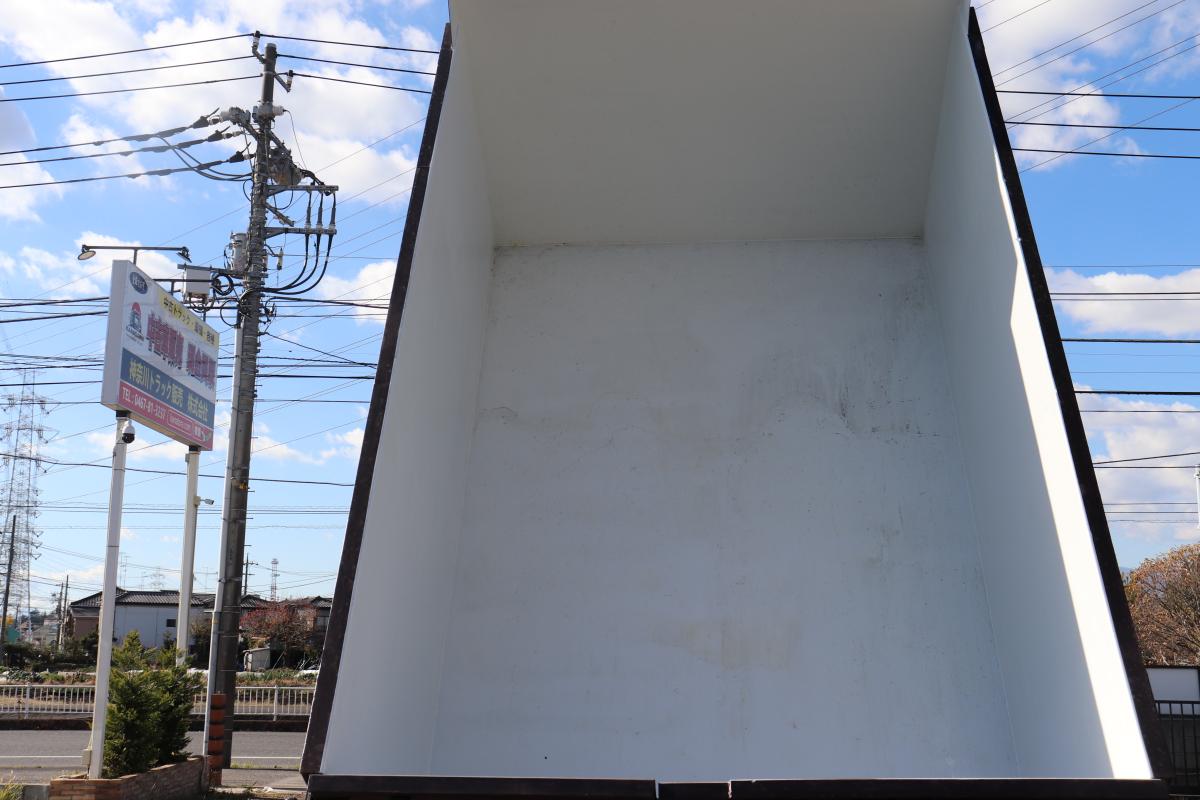 中古ダンプ いすゞ フォワード