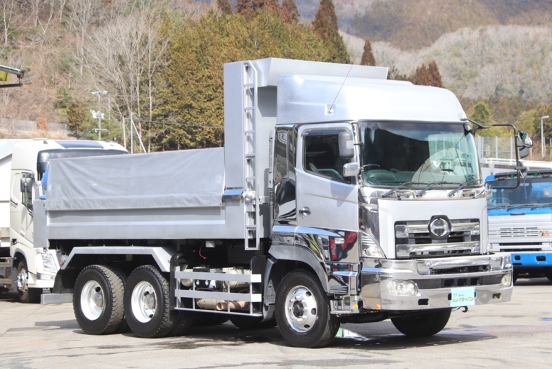 中古ダンプ 日野 プロフィア