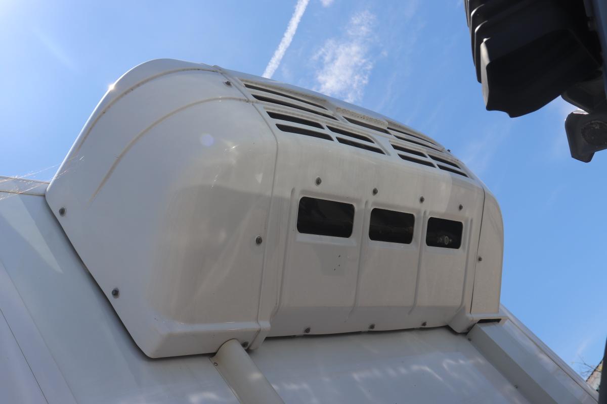 中古冷凍バン 日野 レンジャー