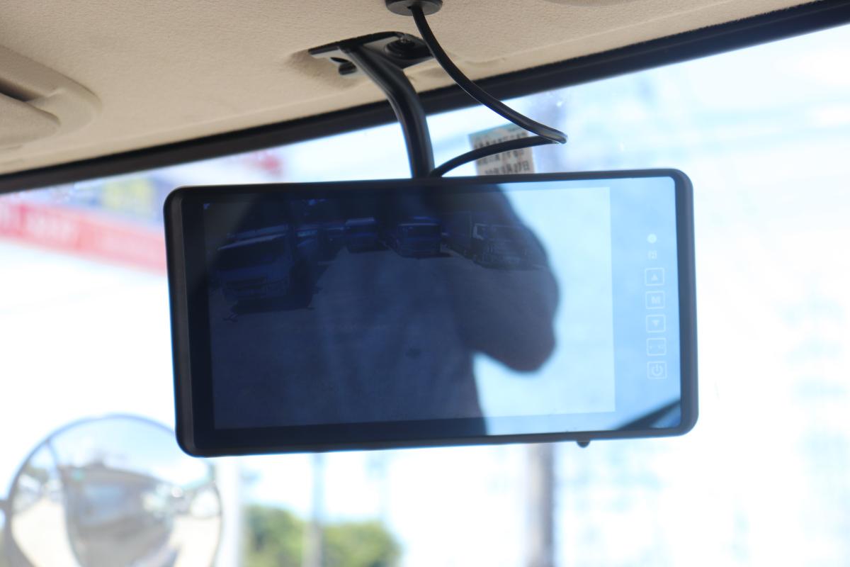 中古冷凍バン 日野 レンジャー