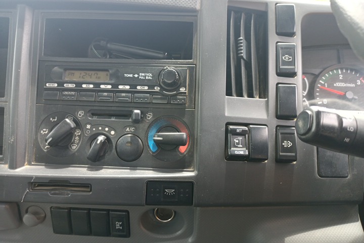 中古ダンプ いすゞ フォワード