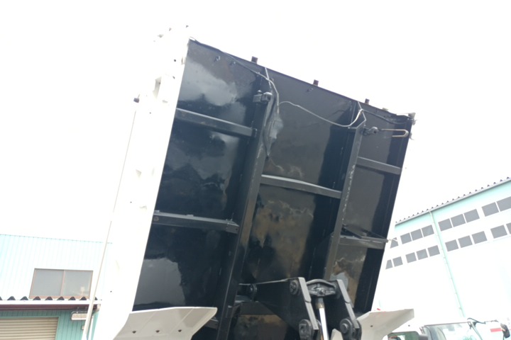 中古ダンプ いすゞ フォワード