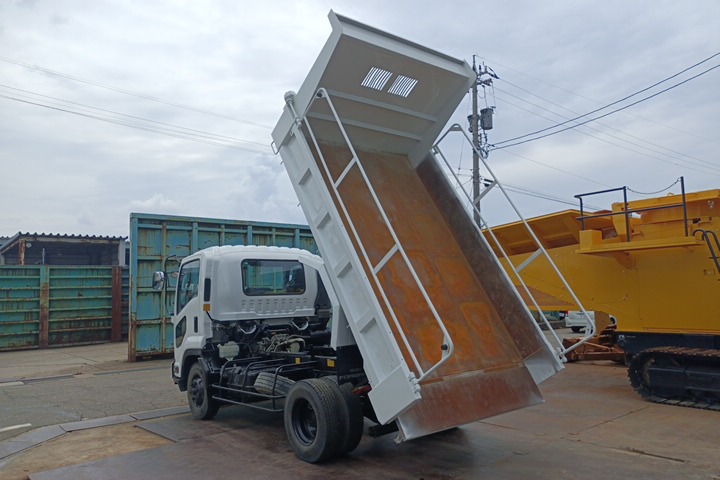 中古ダンプ いすゞ フォワード