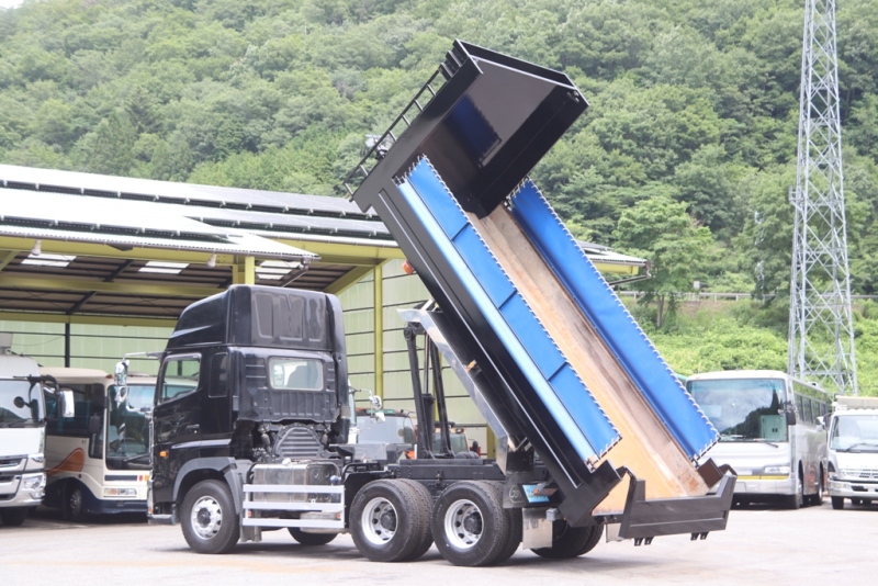 中古ダンプ 日野 プロフィア