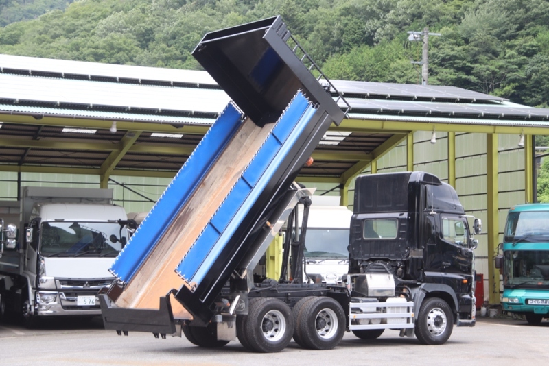 中古ダンプ 日野 プロフィア