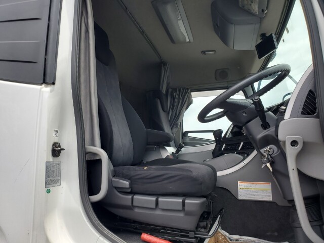 中古冷凍ウィング UDトラックス クオン