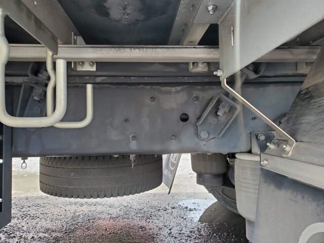 中古冷凍ウィング UDトラックス クオン