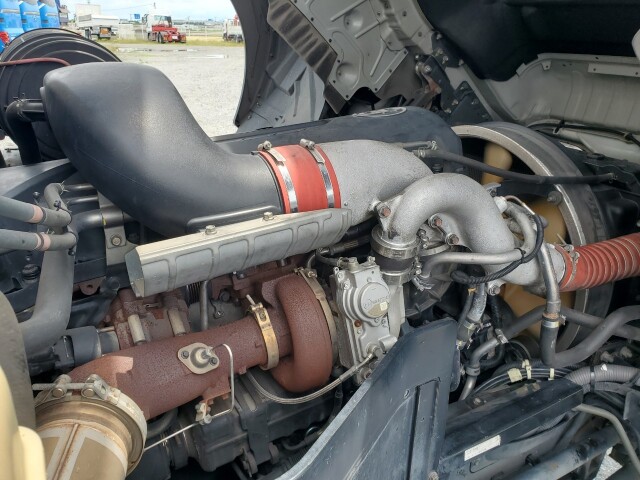 中古冷凍ウィング UDトラックス クオン