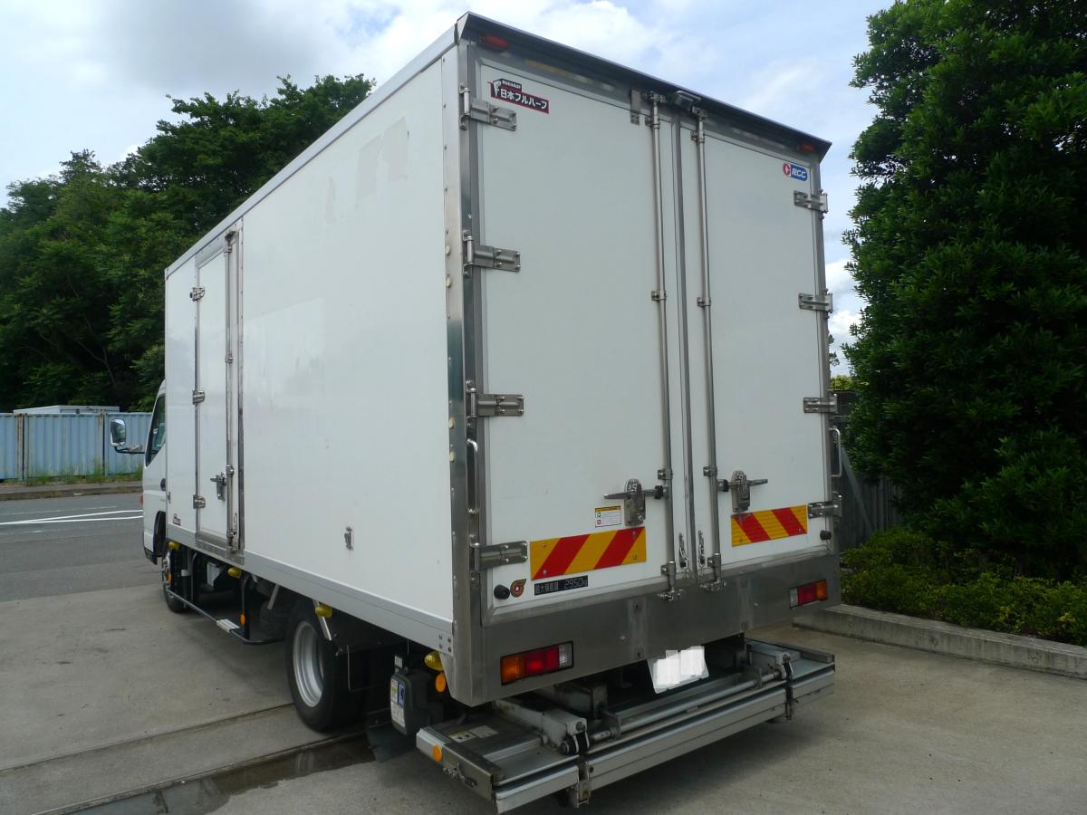 中古冷凍バン ニッサン アトラス