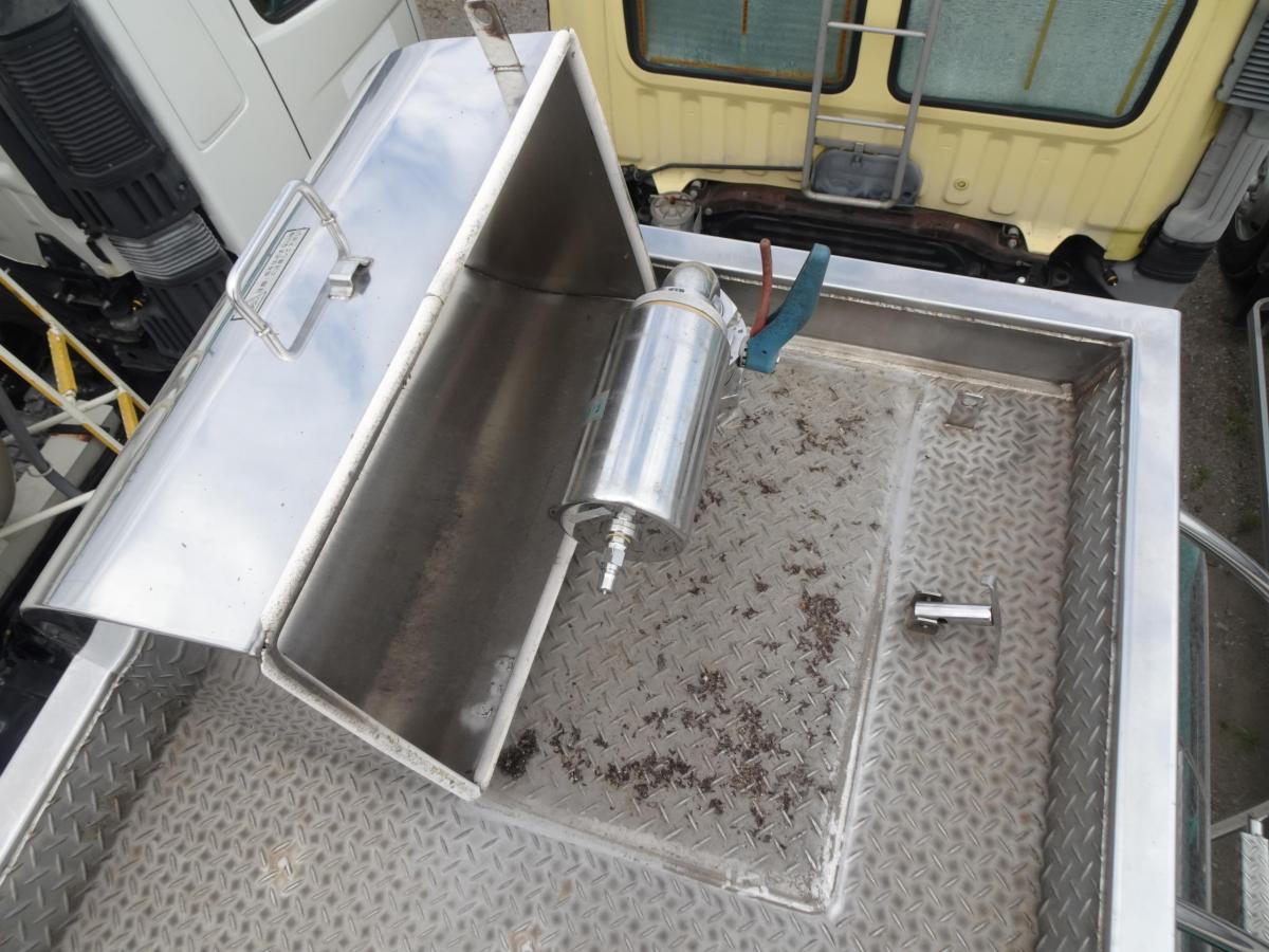 中古タンクローリー 日野 プロフィア