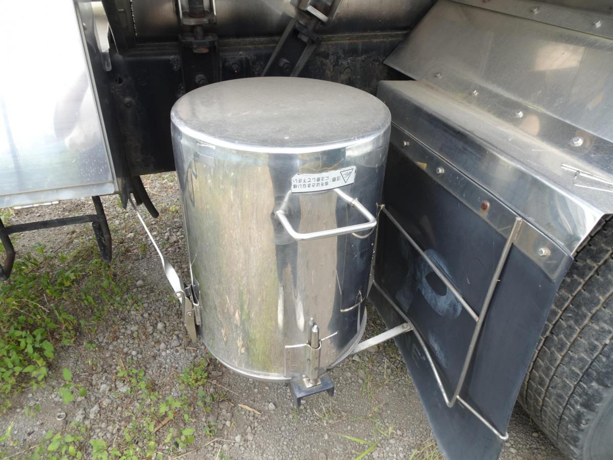 中古タンクローリー 日野 プロフィア