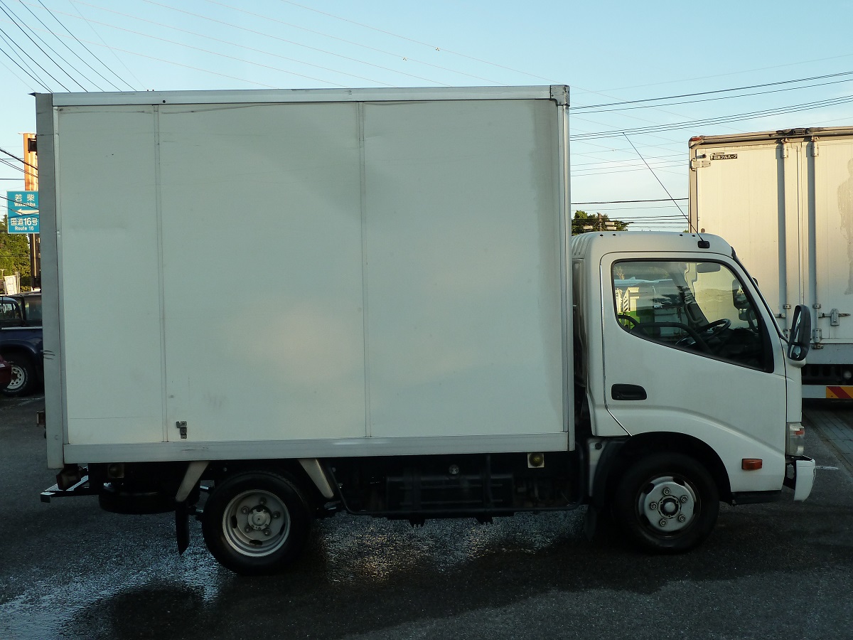 中古アルミバン トヨタ ダイナ