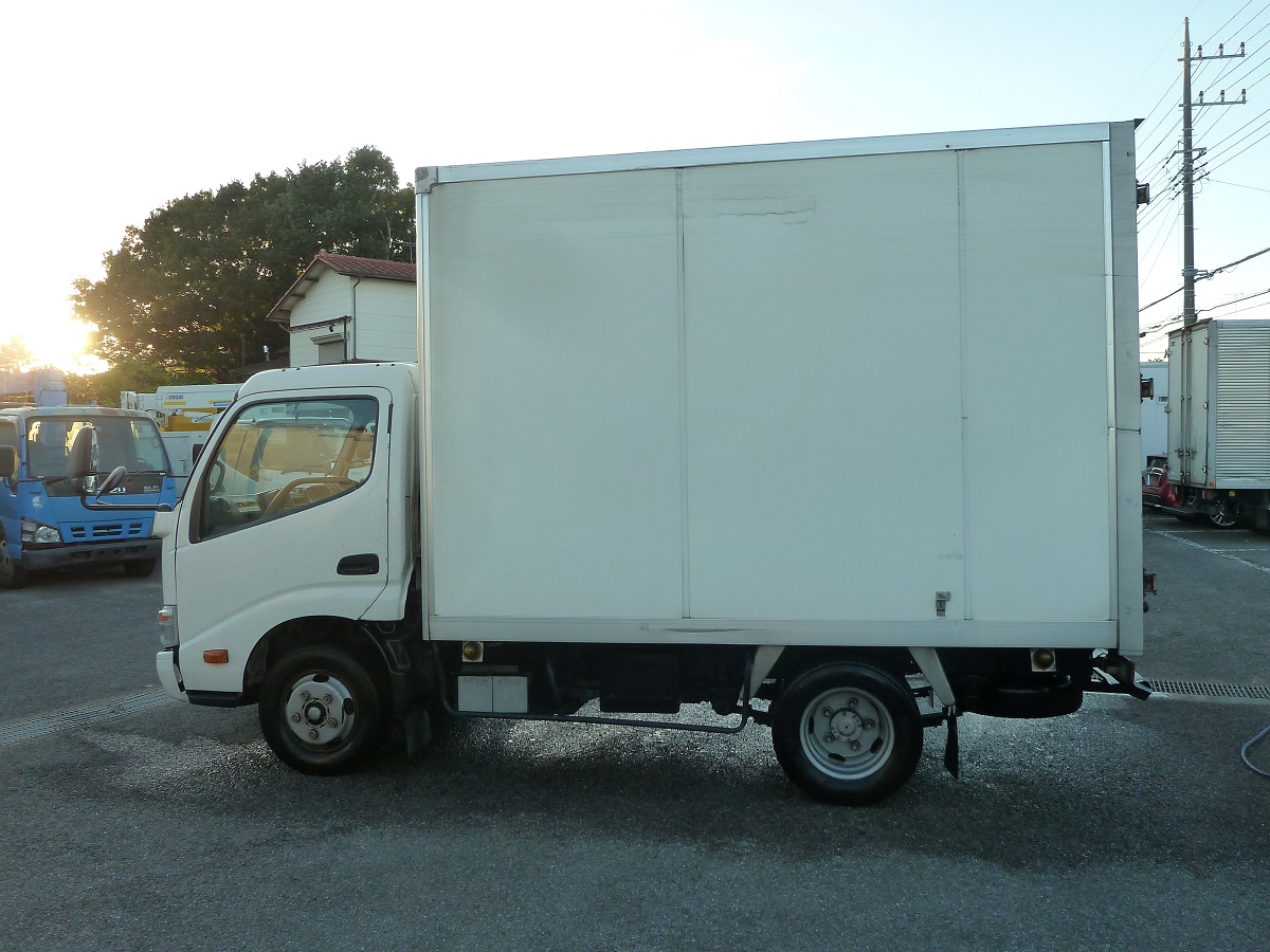 中古アルミバン トヨタ ダイナ